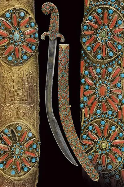 Antika Kılıç ve Kama